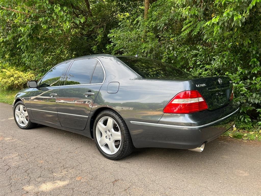 Lexus LS 430 Sedan 2006