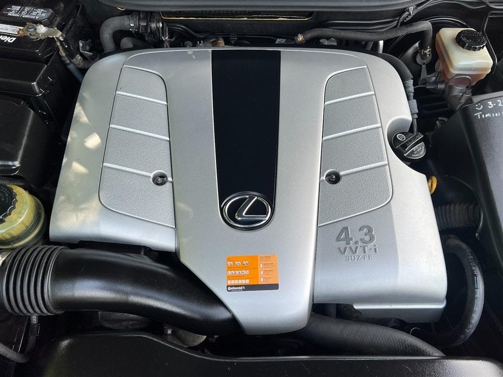 Lexus LS 430 Sedan 2006