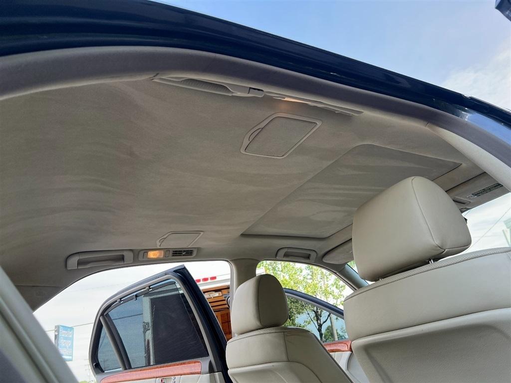 Lexus LS 430 Sedan 2006