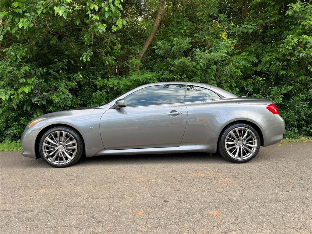 Infiniti Q60 Convertible 2dr 2015
