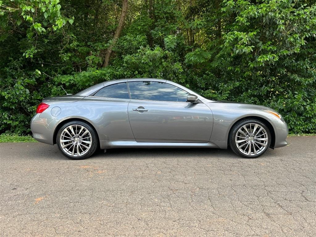Infiniti Q60 Convertible 2dr 2015