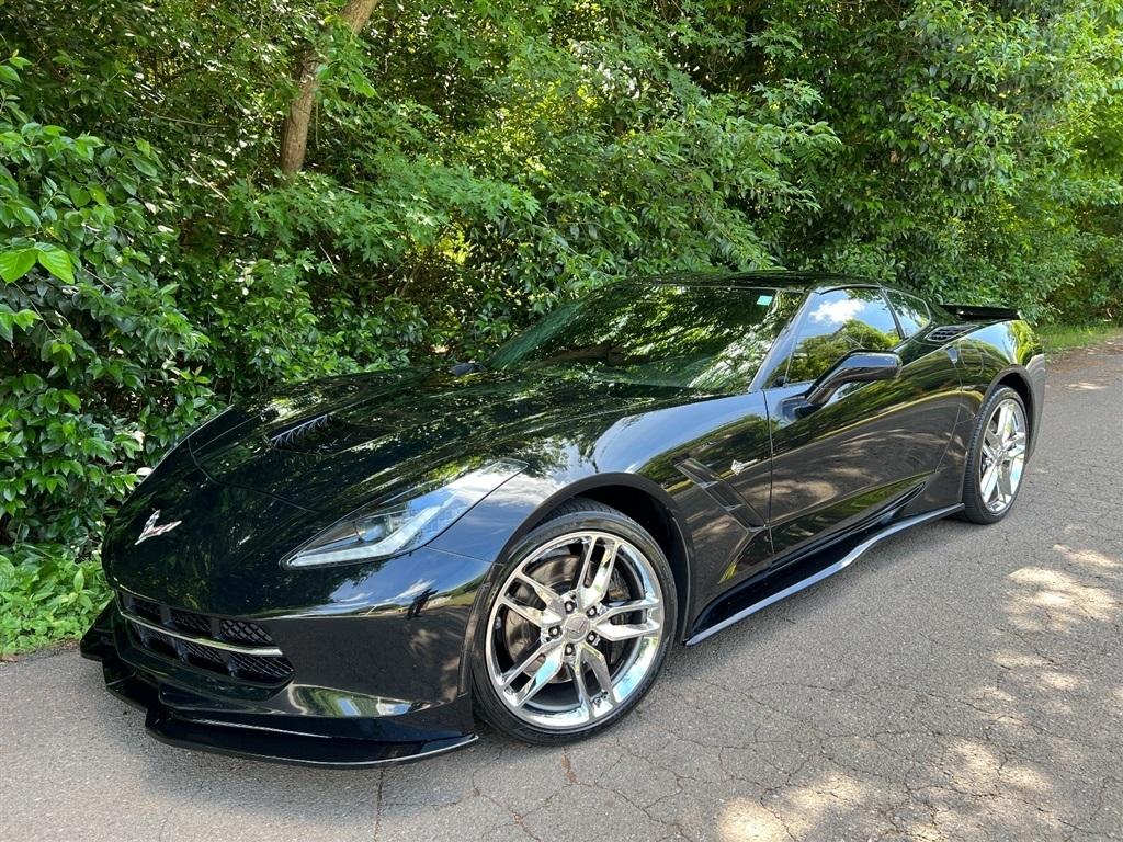 Chevrolet Corvette 2dr Stingray Z51 Cpe w/1LT 2016