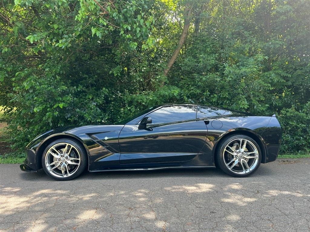Chevrolet Corvette 2dr Stingray Z51 Cpe w/1LT 2016
