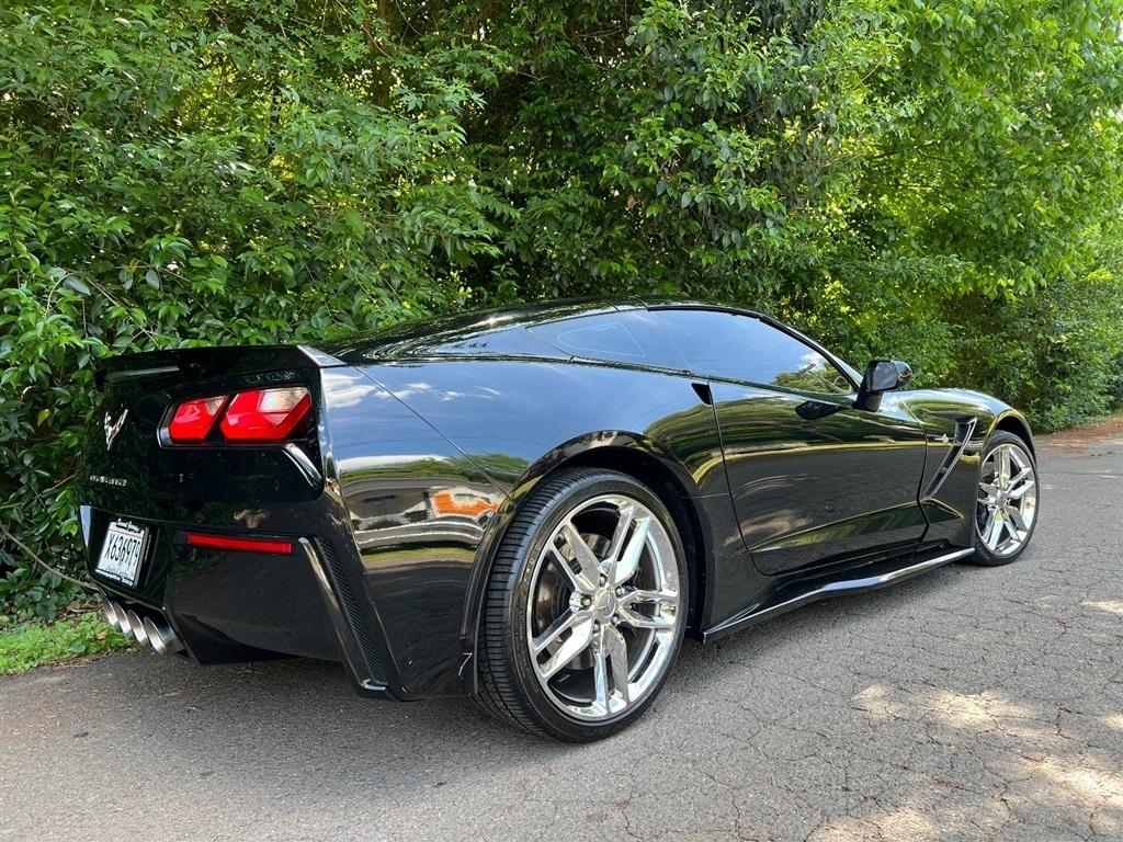 Chevrolet Corvette 2dr Stingray Z51 Cpe w/1LT 2016