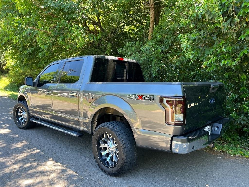 Ford F-150 XLT SuperCrew 5.5-ft. Bed 4WD 2017