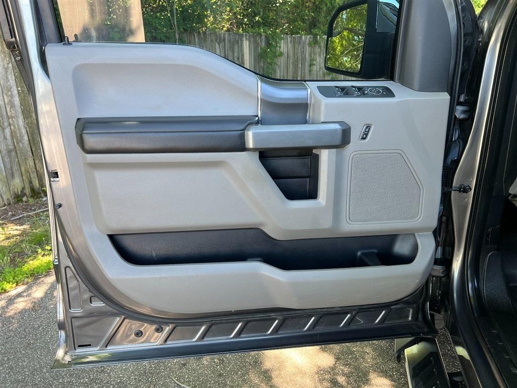 Ford F-150 XLT SuperCrew 5.5-ft. Bed 4WD 2017