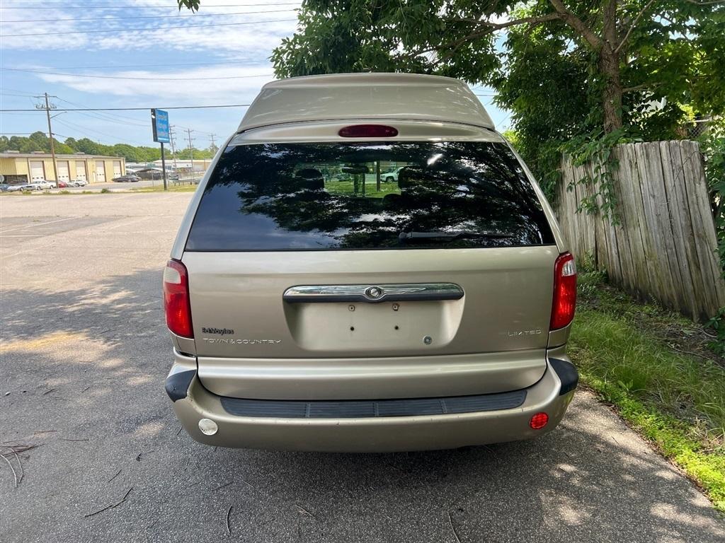 Chrysler Town & Country 4dr Limited FWD 2003