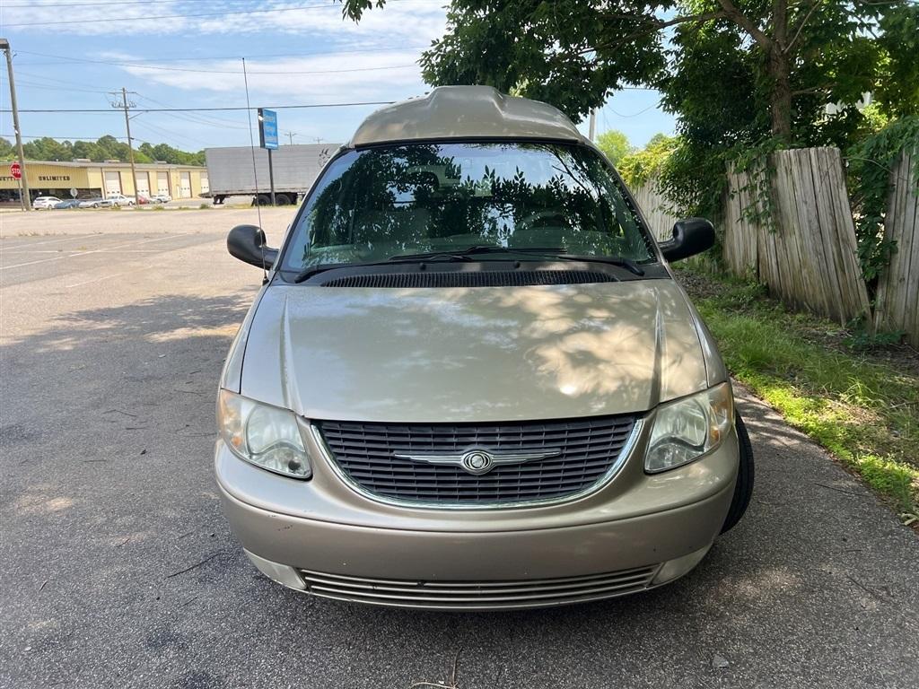 Chrysler Town & Country 4dr Limited FWD 2003