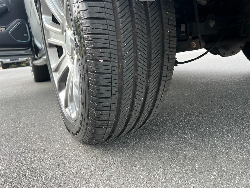 Chevrolet Tahoe 2WD 4dr Premier 2017