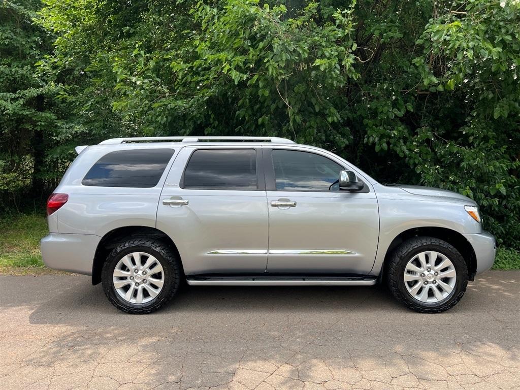 Toyota Sequoia Platinum 4WD (Natl) 2018