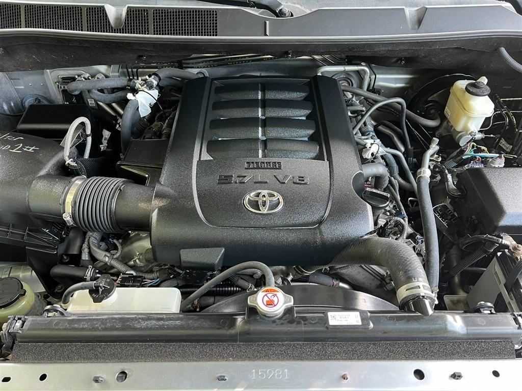 Toyota Sequoia Platinum 4WD (Natl) 2018