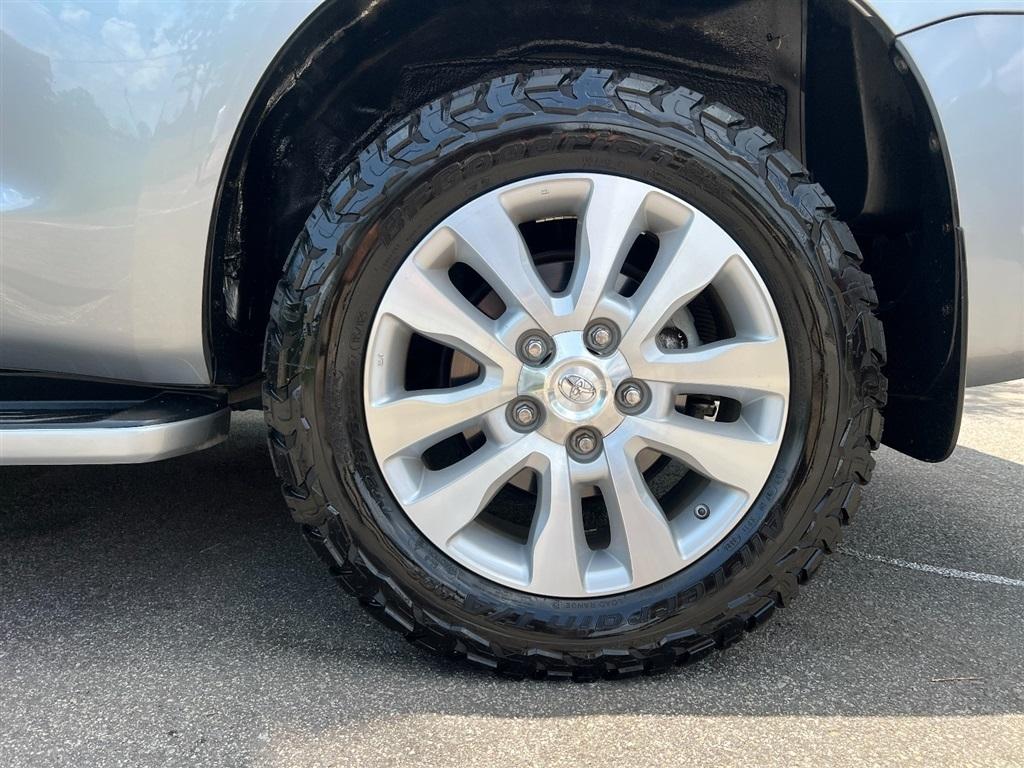 Toyota Sequoia Platinum 4WD (Natl) 2018