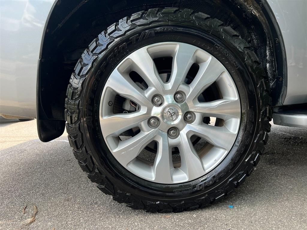 Toyota Sequoia Platinum 4WD (Natl) 2018