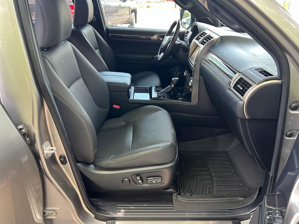 Lexus GX GX 460 Premium 4WD 2020