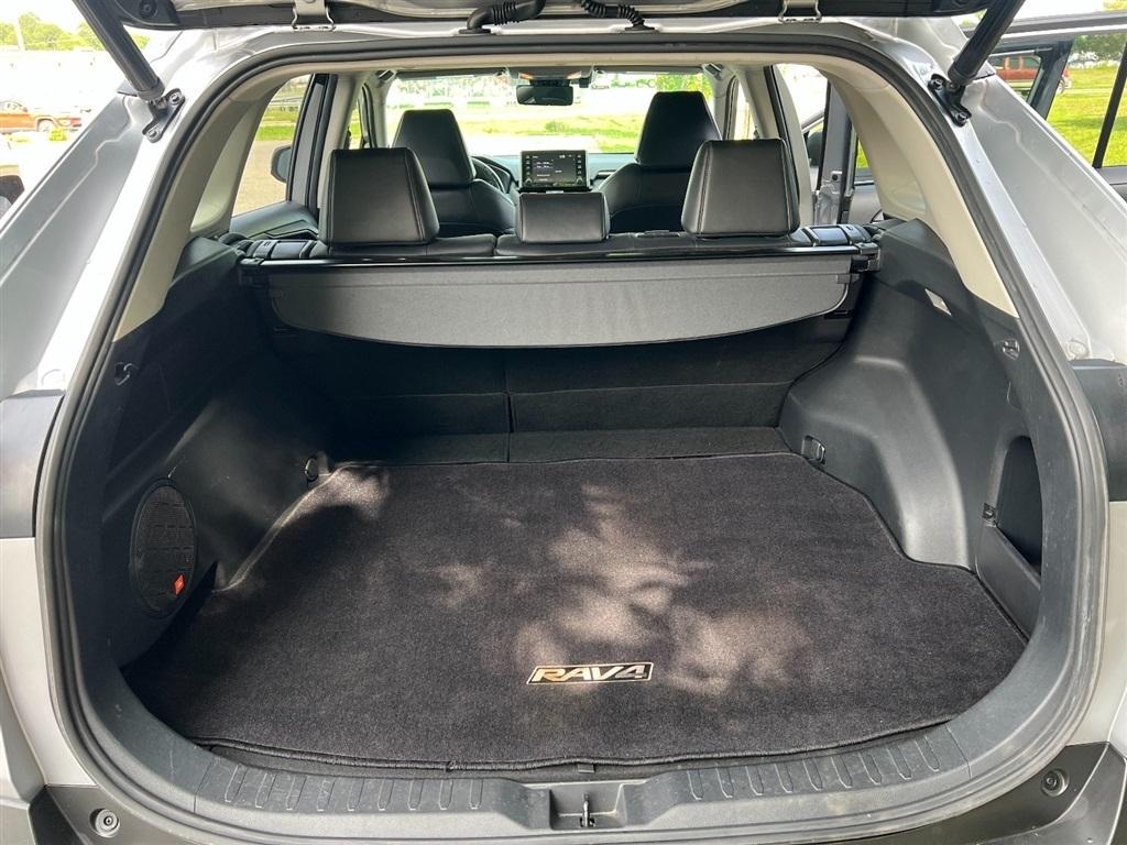 Toyota RAV4 XLE Premium AWD (Natl) 2019