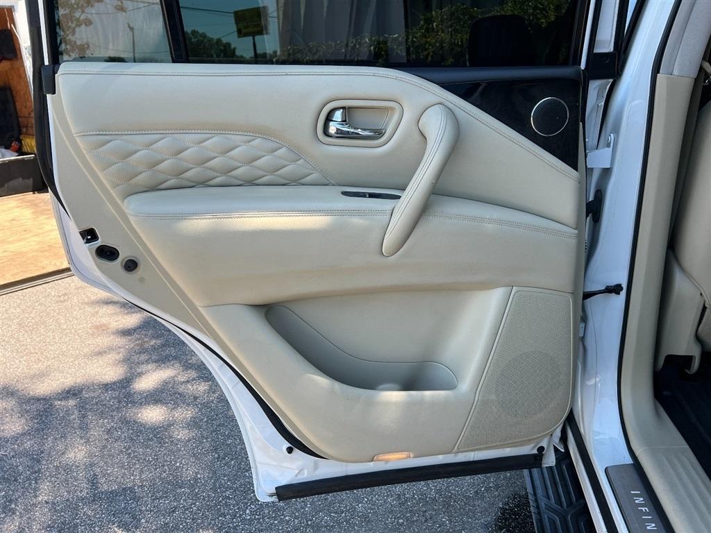 Infiniti QX80 LUXE RWD 2019