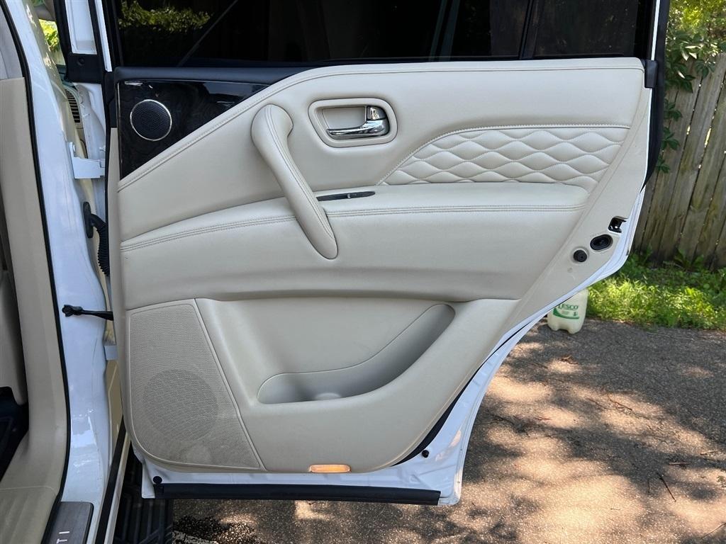Infiniti QX80 LUXE RWD 2019