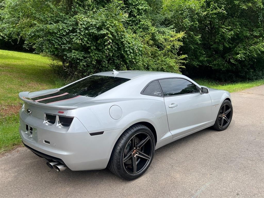 Chevrolet Camaro 2dr Cpe SS w/2SS 2013