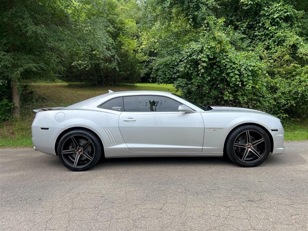 Chevrolet Camaro 2dr Cpe SS w/2SS 2013