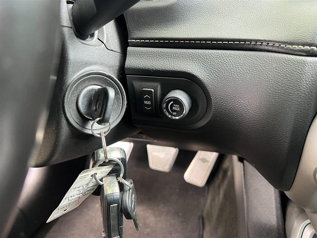 Chevrolet Camaro 2dr Cpe SS w/2SS 2013