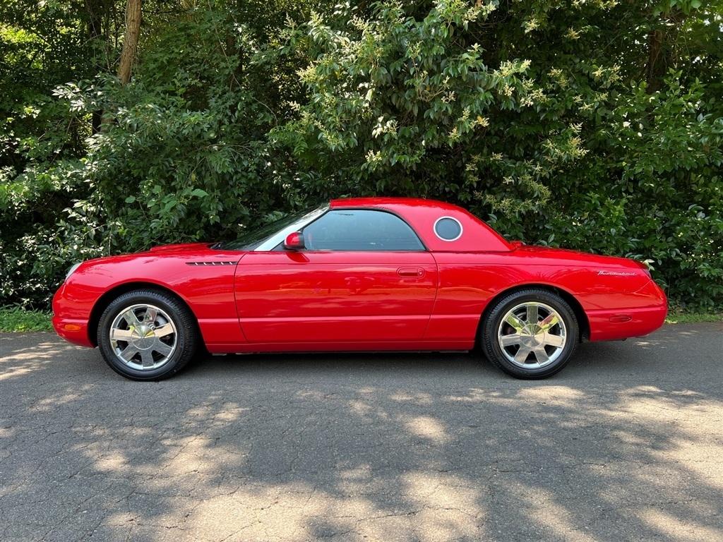 Ford Thunderbird 2dr Conv w/Hardtop Deluxe 2002