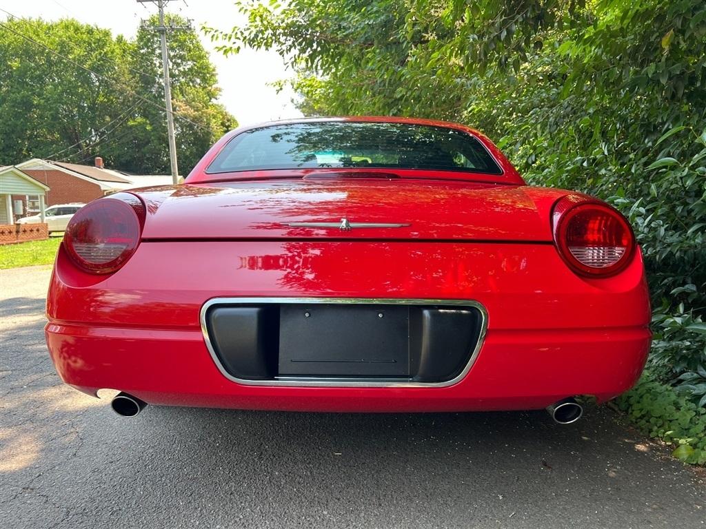 Ford Thunderbird 2dr Conv w/Hardtop Deluxe 2002