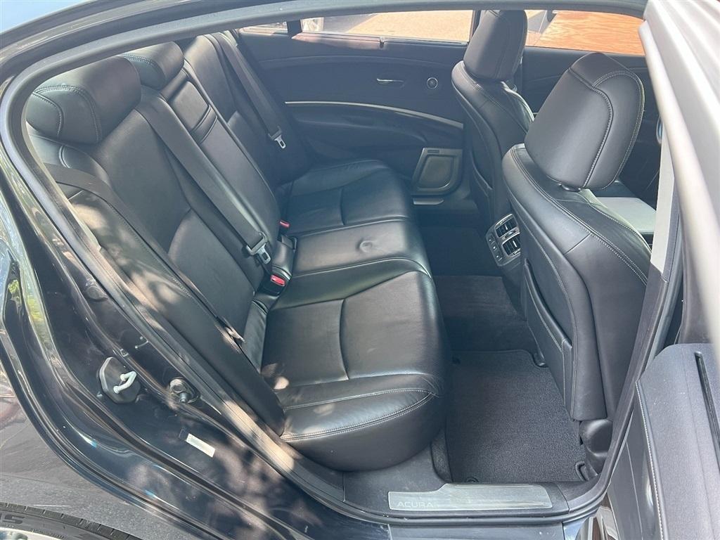Acura RLX 4dr Sdn Advance Pkg 2014