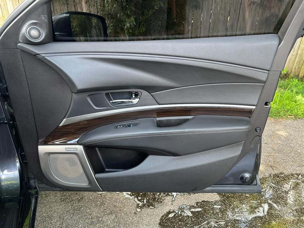 Acura RLX 4dr Sdn Advance Pkg 2014