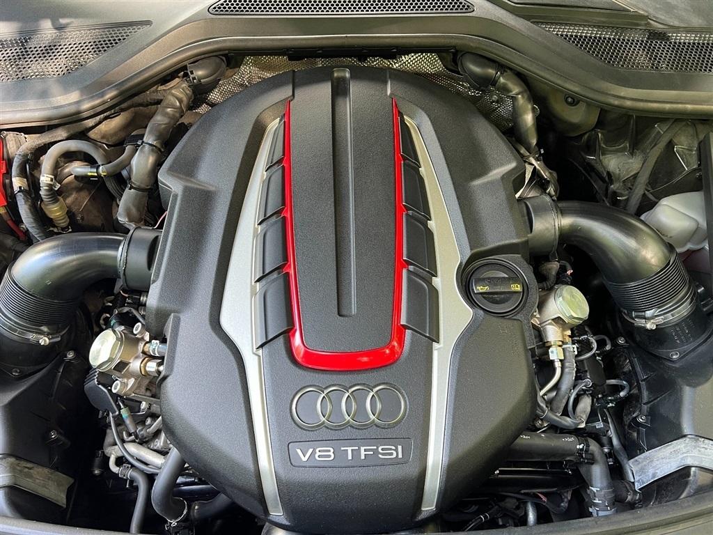 Audi S8 plus 4.0 TFSI 2017
