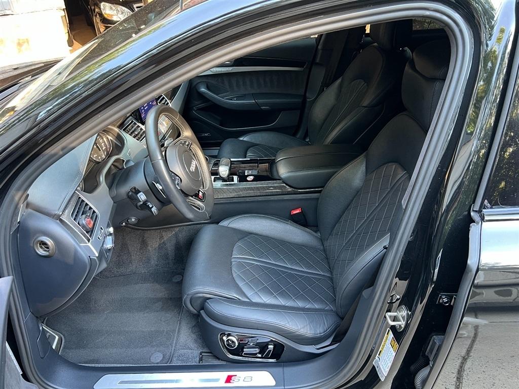 Audi S8 plus 4.0 TFSI 2017