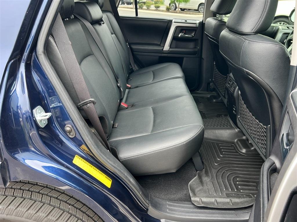 Toyota 4Runner 4WD 4dr V6 Trail Premium (Natl) 2015