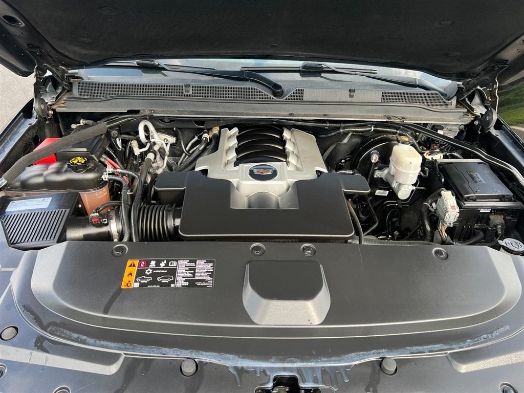 Cadillac Escalade 4WD 4dr Luxury 2019