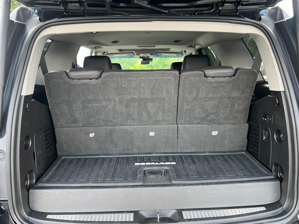 Cadillac Escalade 4WD 4dr Luxury 2019