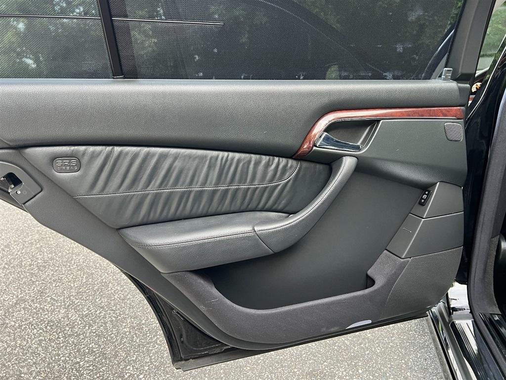 Mercedes-Benz S-Class 4dr Sdn AMG 2004