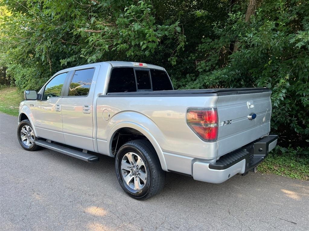 Ford F-150 2WD SuperCrew 145" King Ranch 2013