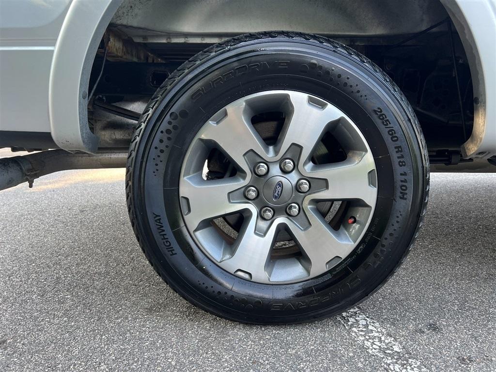 Ford F-150 2WD SuperCrew 145" King Ranch 2013