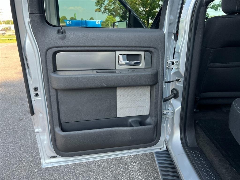 Ford F-150 2WD SuperCrew 145" King Ranch 2013