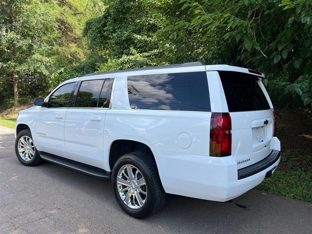 Chevrolet Suburban 2WD 4dr 1500 LT 2017