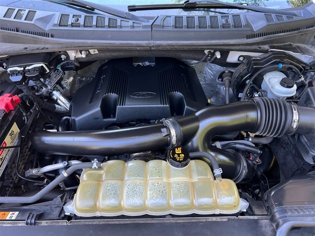 Ford F-150 4WD SuperCrew 145" Platinum 2019