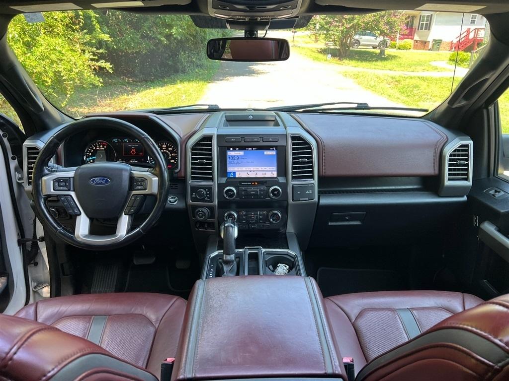 Ford F-150 4WD SuperCrew 145" Platinum 2019