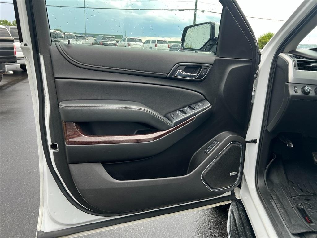 GMC Yukon XL 4WD 4dr SLT 2019