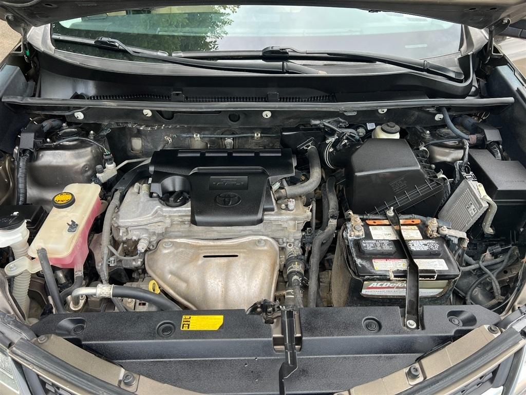 Toyota RAV4 FWD 4dr Limited (Natl) 2015