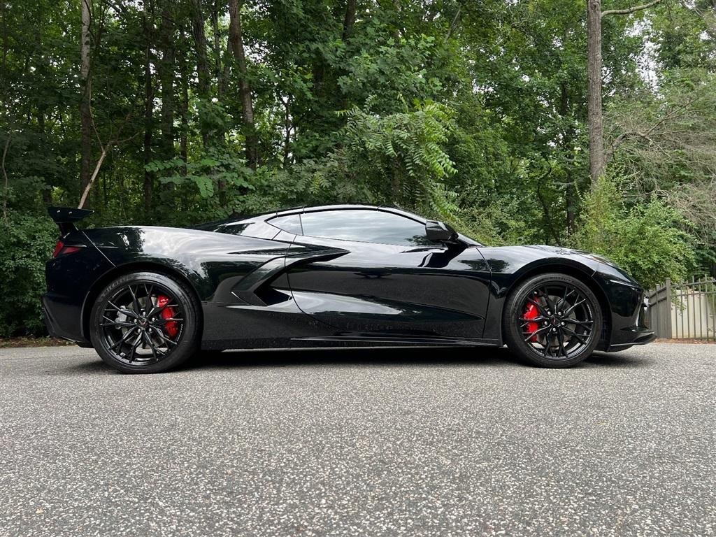 Chevrolet Corvette 2dr Stingray Cpe w/2LT 2024