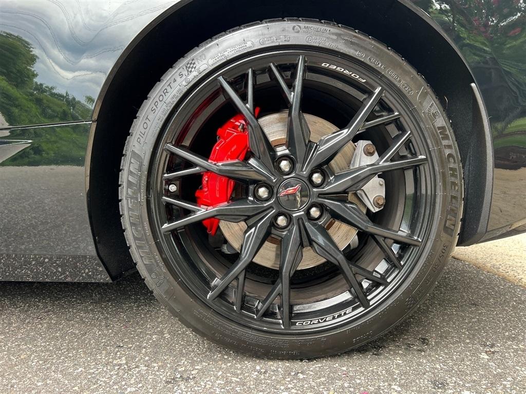 Chevrolet Corvette 2dr Stingray Cpe w/2LT 2024