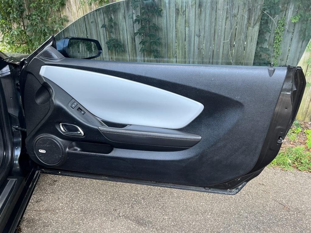 Chevrolet Camaro 2dr Conv 2LT 2012