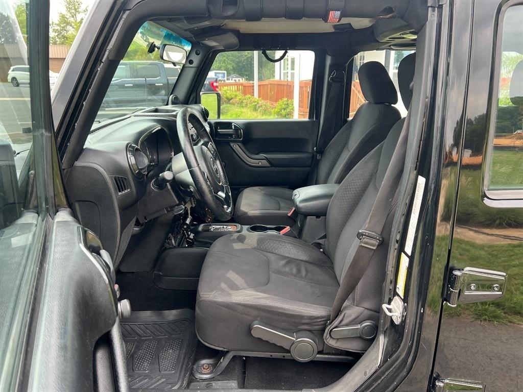 Jeep Wrangler Unlimited 4WD 4dr Sport 2013