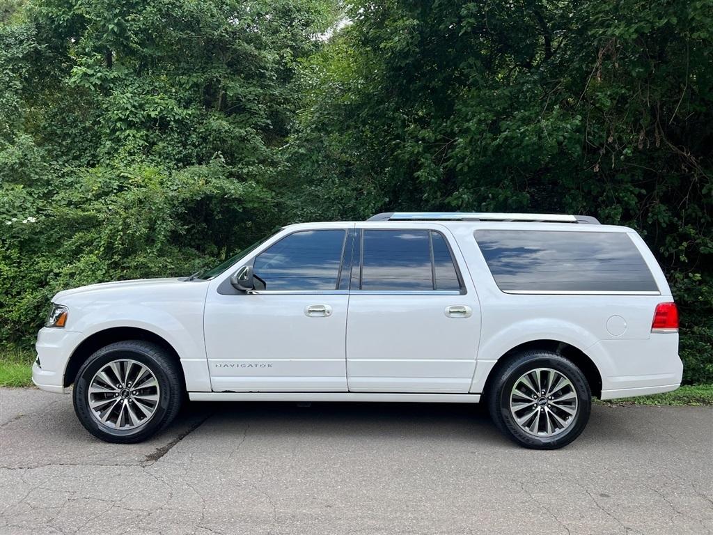 Lincoln Navigator L 2WD 4dr 2015