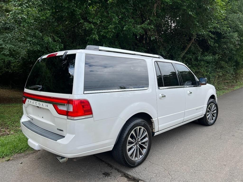 Lincoln Navigator L 2WD 4dr 2015