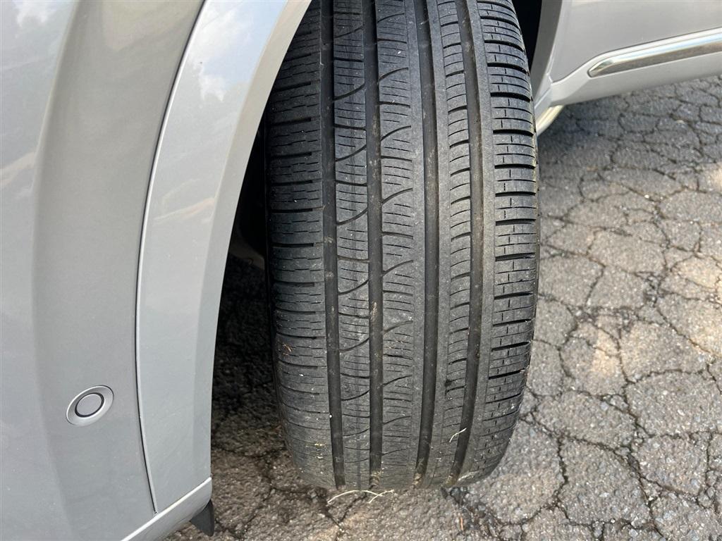 Volvo XC90 B6 AWD Plus Bright Theme 7P 2023