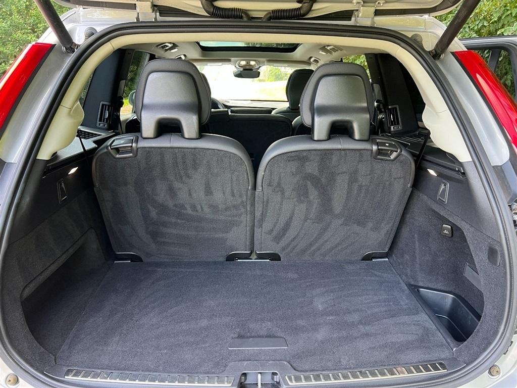 Volvo XC90 B6 AWD Plus Bright Theme 7P 2023
